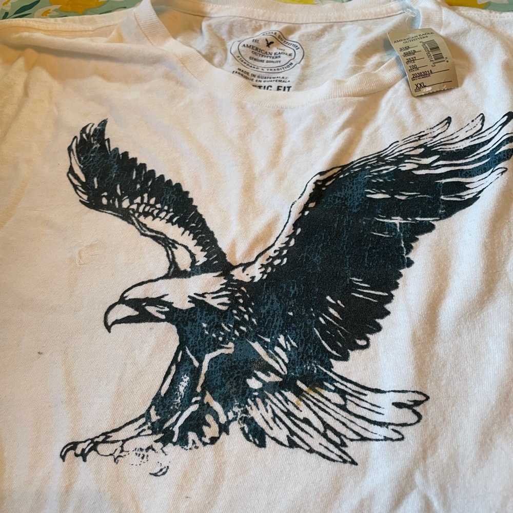 NWT American Eagle T-Shirt
